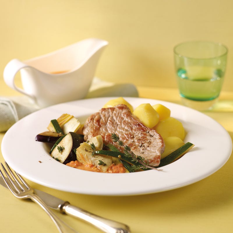 Foto Schnitzel mit Kartoffeln und Paprikasauce von WW