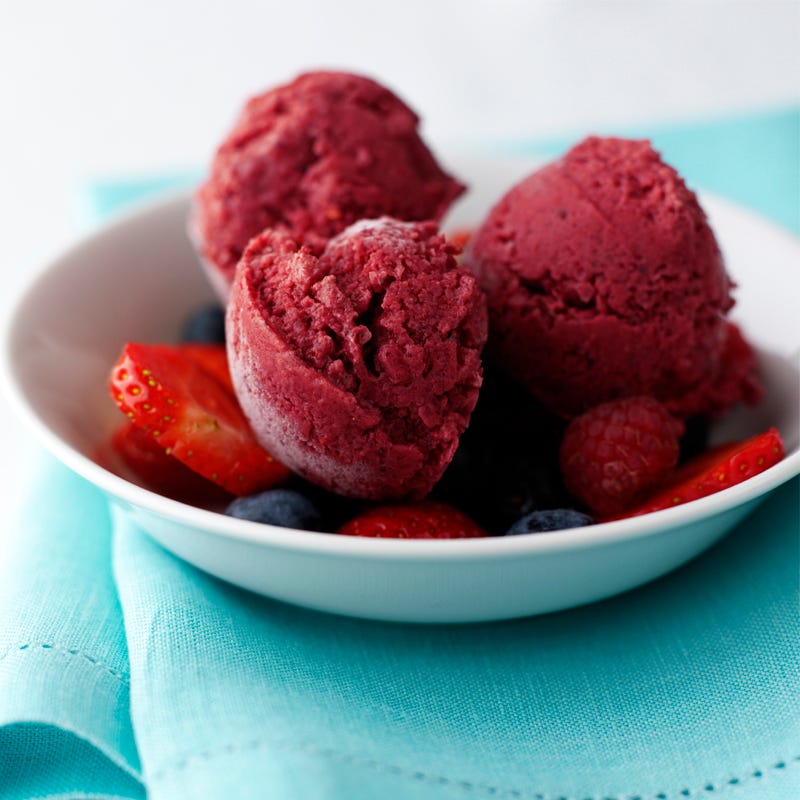Photo of Frozen berry yogurt by WW