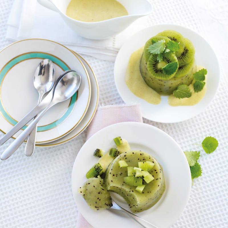 Foto Kiwidesserts mit Vanillesauce von WW