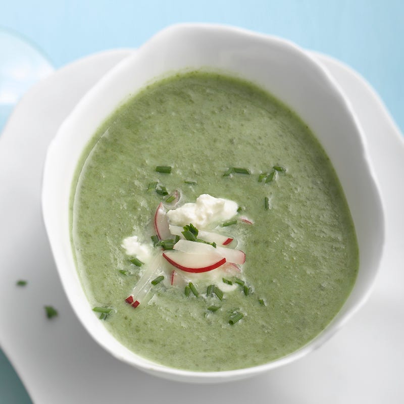 Foto Kopfsalatsuppe mit Radieschencreme von WW
