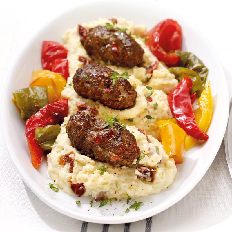 Cevapcici auf pikantem Püree Rezept | WW Deutschland Cevapcici auf pikantem Püree Rezept | WW Deutschland