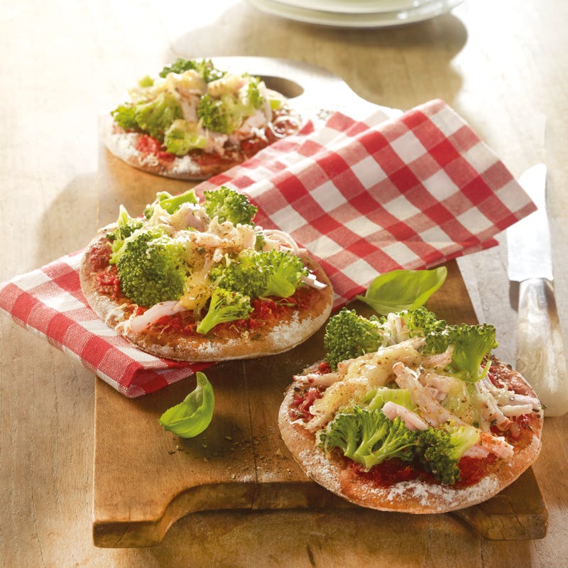 Foto Mini-Brokkolipizzen mit Putenbrustfilet von WW