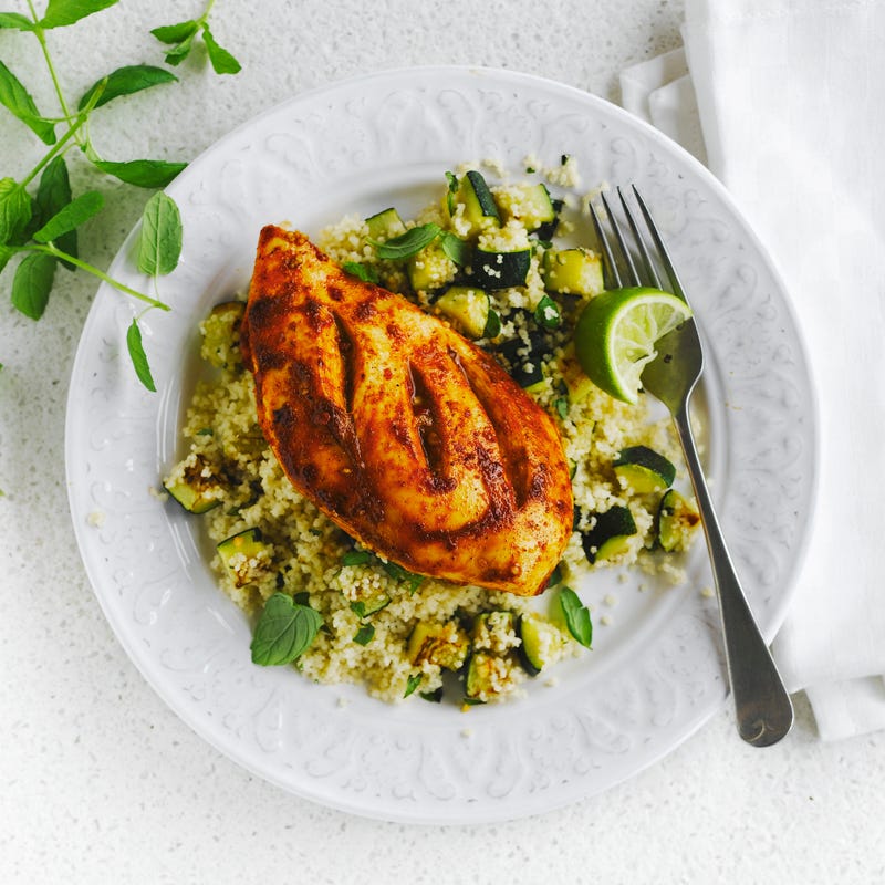Foto Gegrilltes Hähnchen mit Zucchinisalat von WW