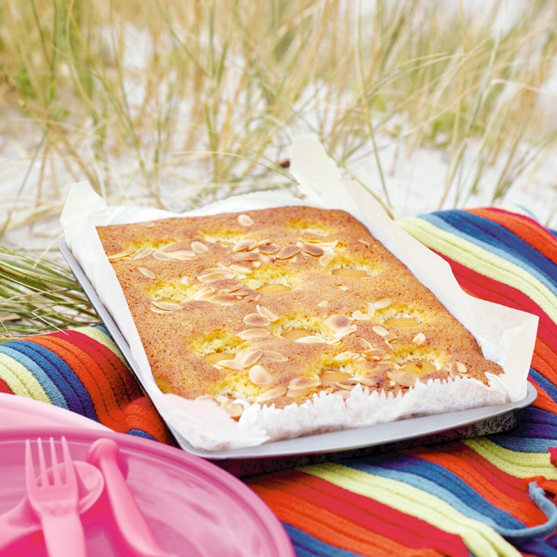 Aprikosen-Mandelkuchen