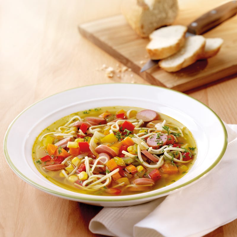 Foto Konfettisuppe mit Würstchen von WW