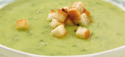Bärlauchsuppe mit Croûtons