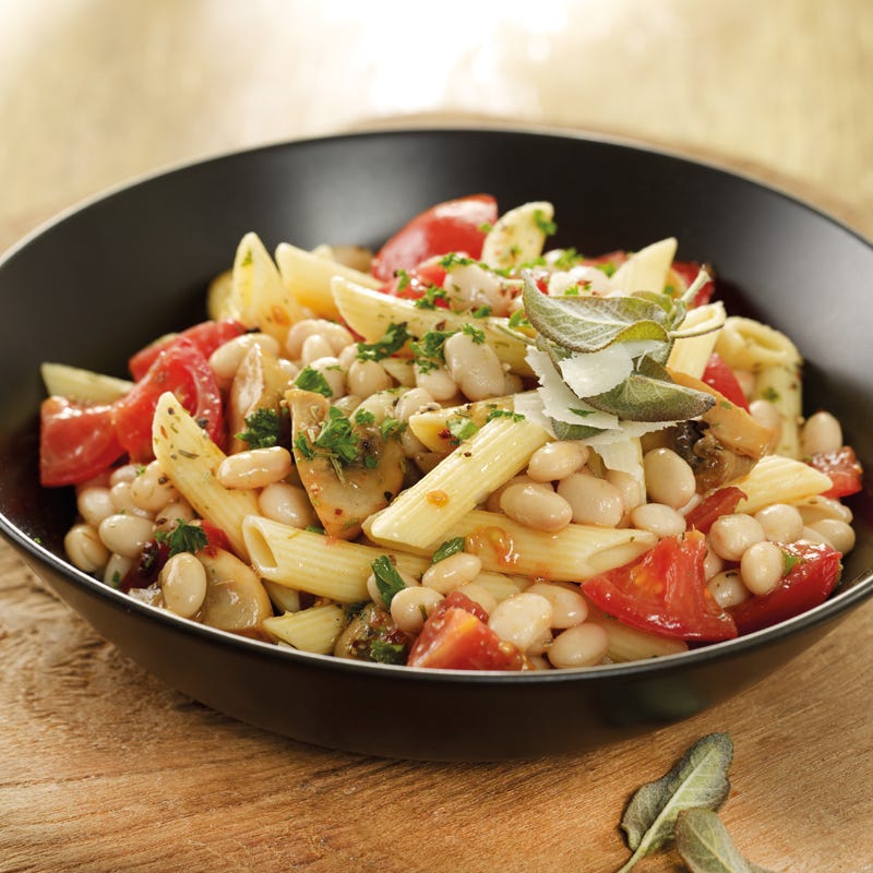 Foto Mediterrane Kräuterpenne mit weißen Bohnen von WW