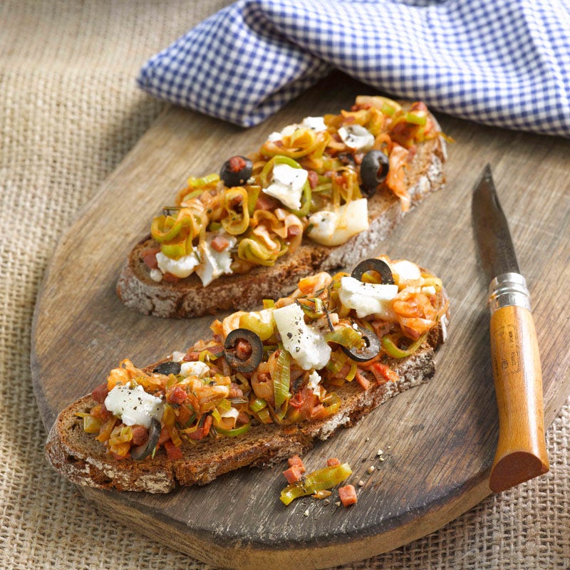 Bauernbrot mit Speck
