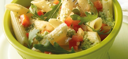 Nudelsalat mit Rucolapesto