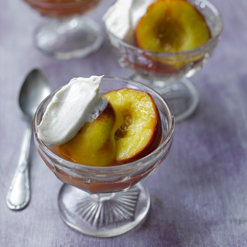 Foto Nektarinen mit Zitronen-Vanille-Creme von WW