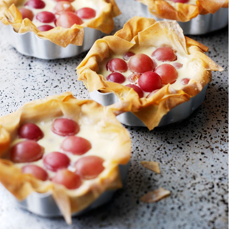 Filo-Törtchen mit Weintrauben