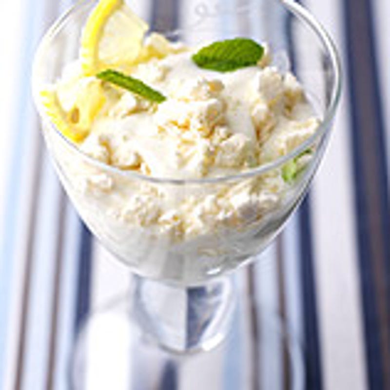 Photo of Crushed Lemon Meringue Layer by WW