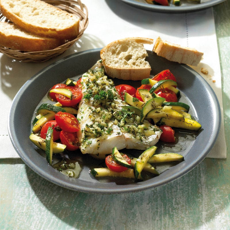 Kräuter-Zwiebel-Fisch aus dem Ofen