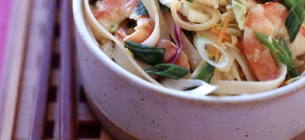 Chilled Thai Noodle and Shrimp Salad with Peanut Dressing