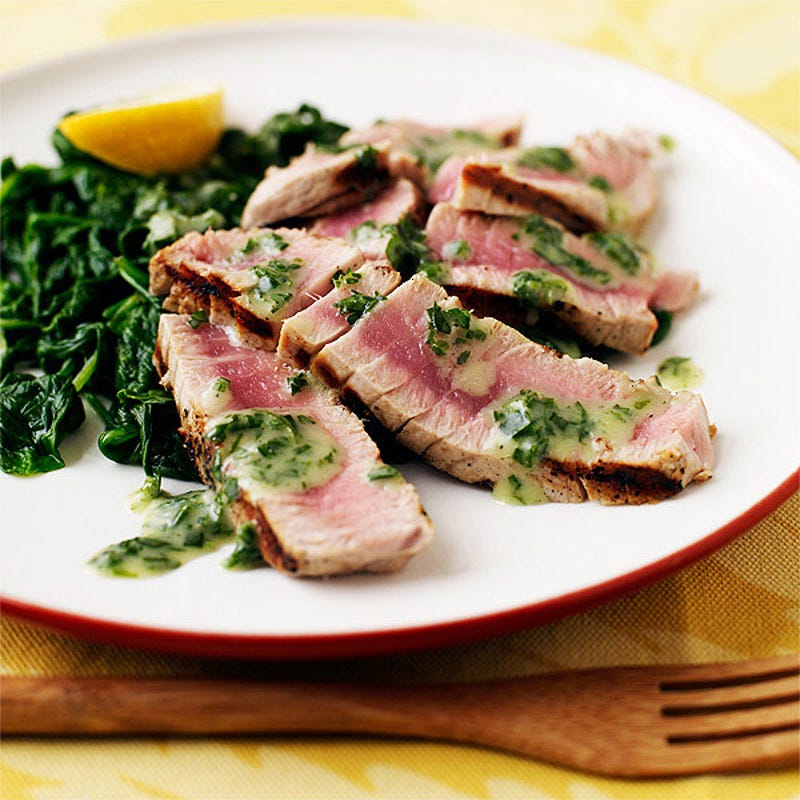 Photo de Thon grillé avec beurre aux fines herbes par WW