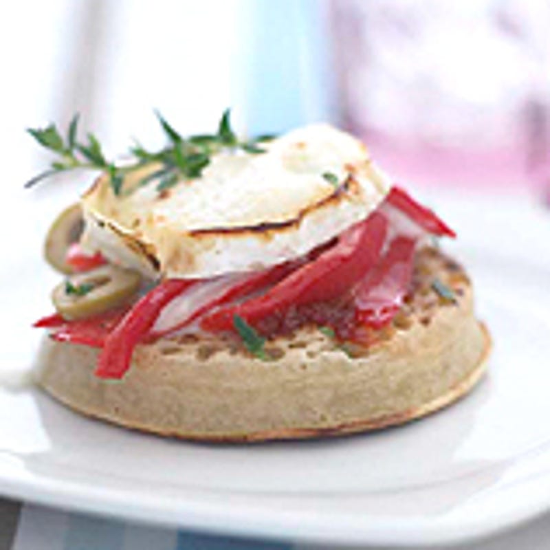 Photo of English muffin pizza by WW