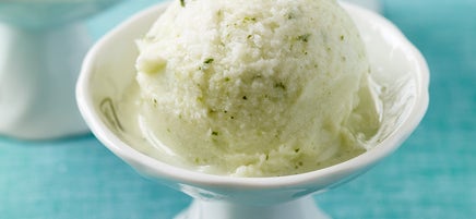 Sorbet au babeurre et au basilic
