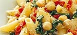 Penne with spinach and sun-dried tomatoes