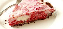 Raspberry Frozen Yogurt Pie