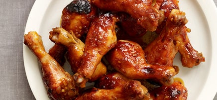 Pilons de poulet collants, sucrés et épicés