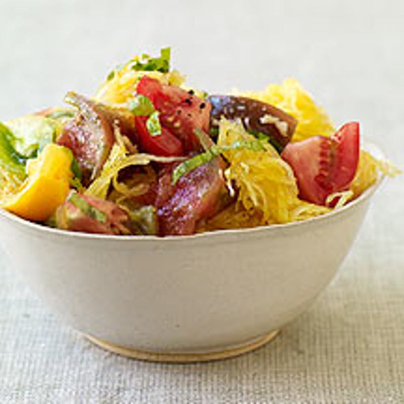 Photo of Spaghetti squash with fresh tomato-basil sauce by WW