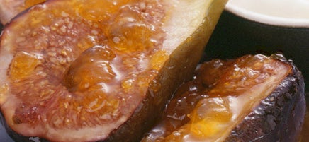 Honey and brandy roasted figs