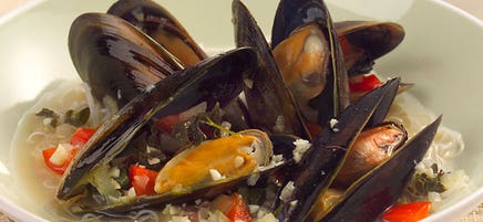 Beer Steamed Mussels