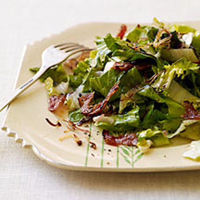 Photo of Escarole and turkey bacon salad with warm vinaigrette by WW