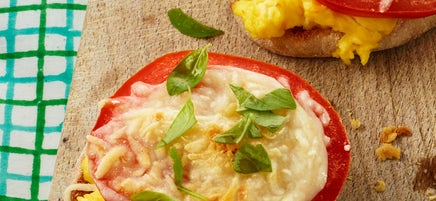 Pizza déjeuner aux œufs brouillés