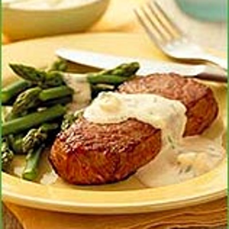 Photo of Beef with Gorgonzola Sauce and Asparagus by WW