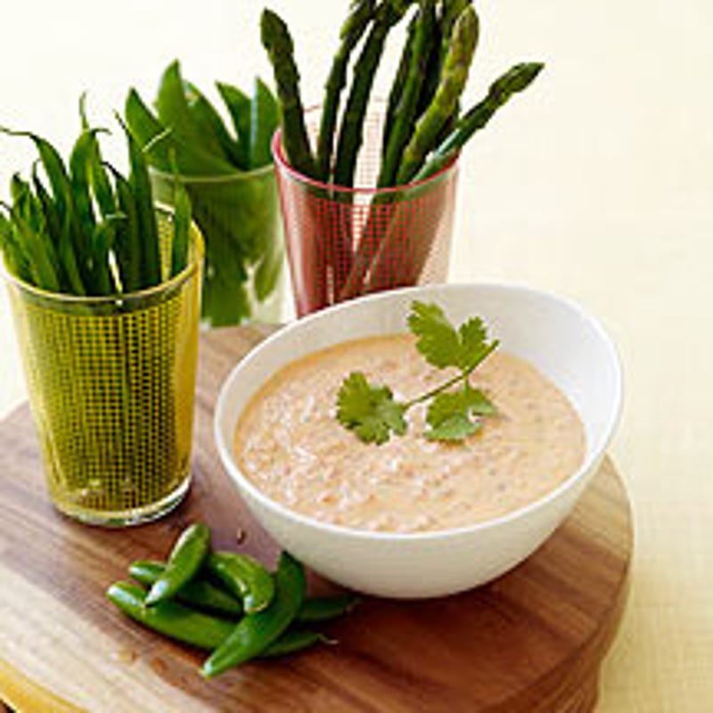 Photo de Sour cream and roasted red pepper dip par WW