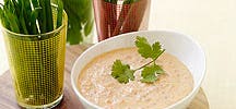 Sour cream and roasted red pepper dip