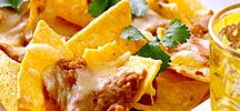Nachos aux haricots et au fromage