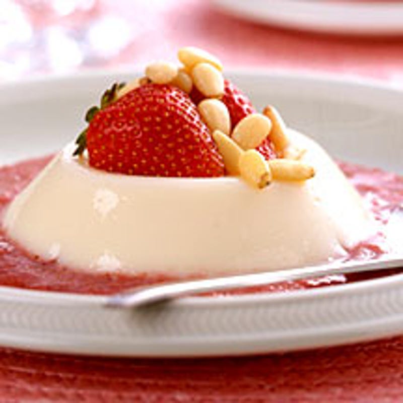 Photo de Panna Cotta avec sauce aux fraises par WW