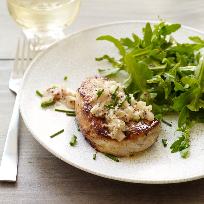 Photo de Côtelettes de porc avec sauce crémeuse à la moutarde par WW