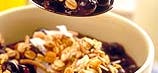 Mélange croquant aux bleuets pour petit-déjeuner
