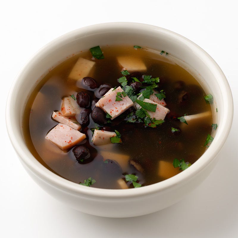 Soupe aux haricots noirs à l’espagnole
