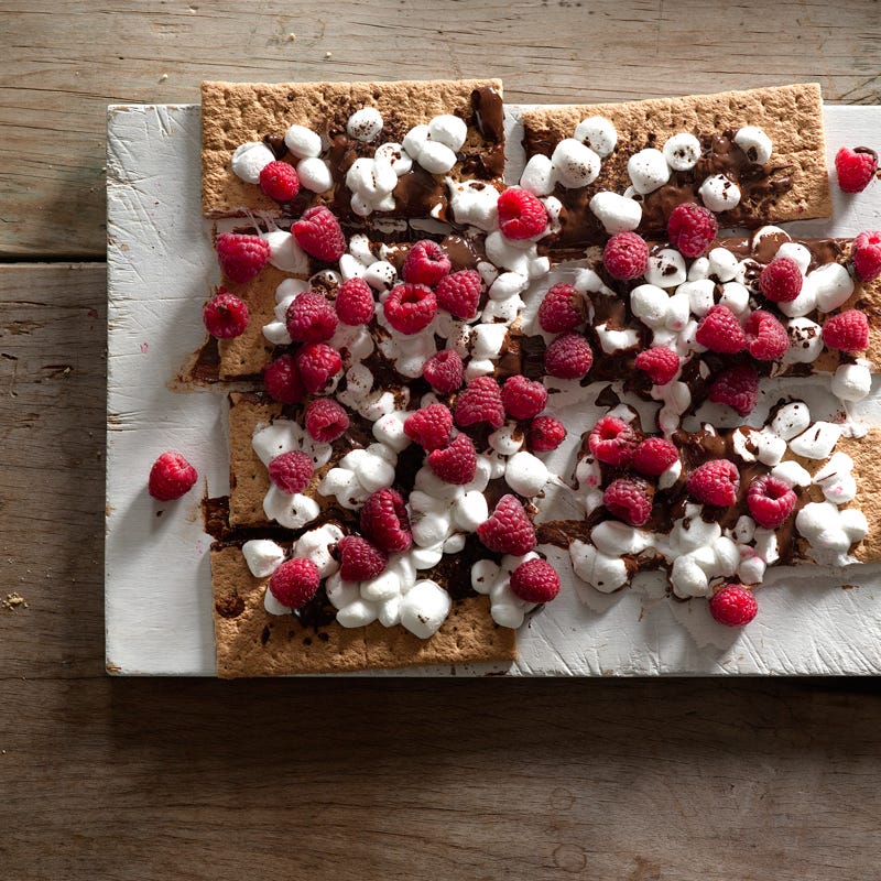 Photo of Berry s’mores slab by WW