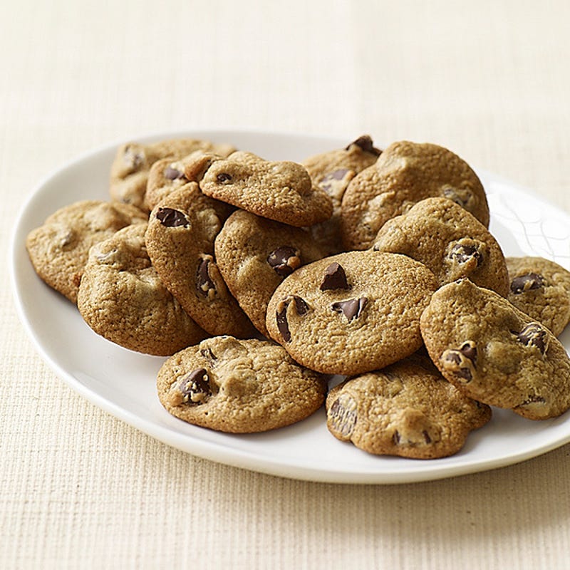 Photo de Petits biscuits aux pépites de chocolat (avec pépites de chocolat mi-sucré) par WW