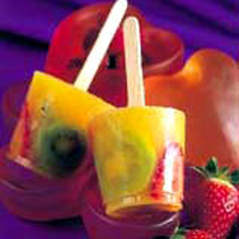 Photo of Kiwi-berry ice pops by WW