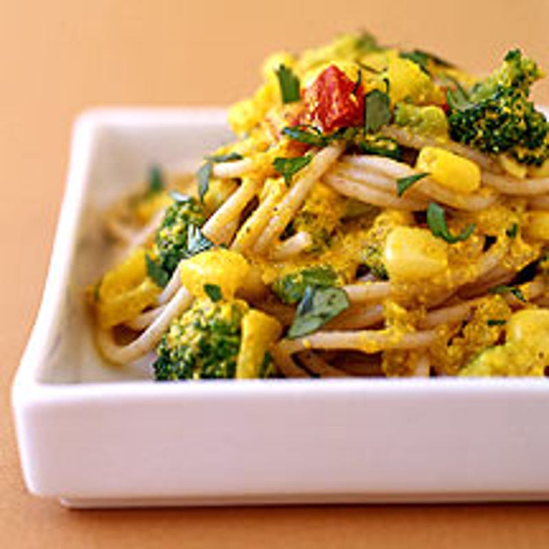 Photo of Creamy Curry Pasta Primavera by WW