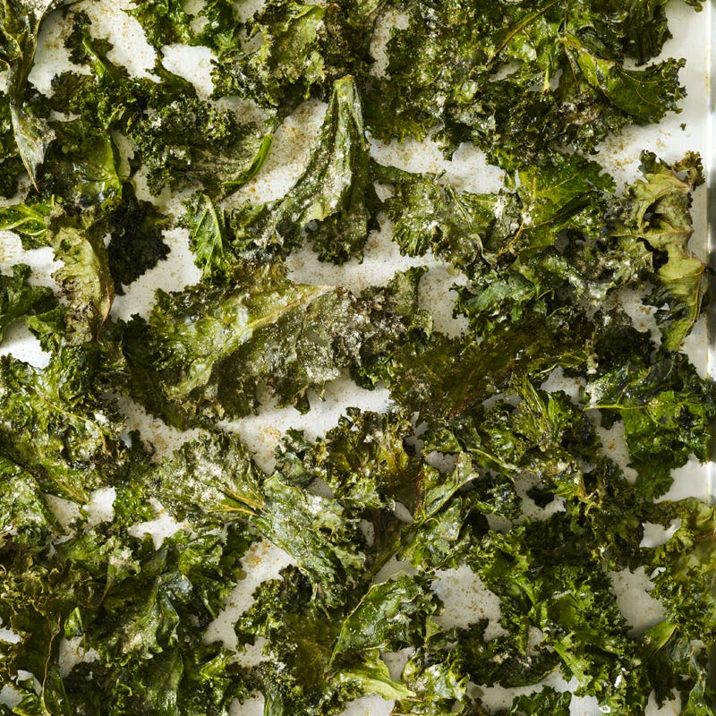 Photo de Croustilles de chou frise croquantes (assaisonnement ranch ou à l’ail) par WW
