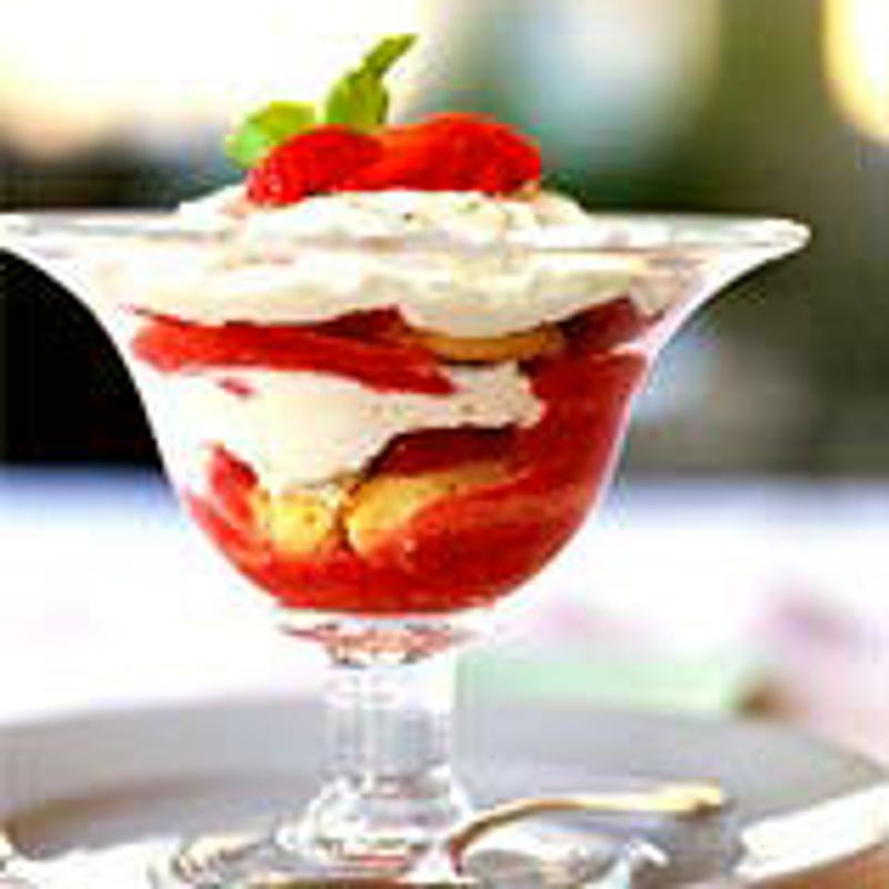 Photo of Strawberry Tiramisu by WW
