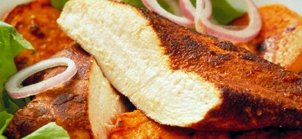 Poulet barbecue avec patates douces grillées