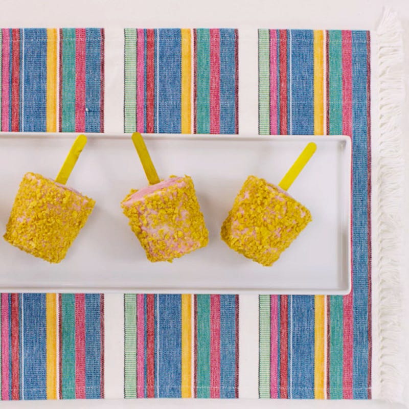 Photo of Strawberry-shortcake popsicles by WW