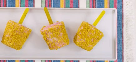 Strawberry-shortcake popsicles