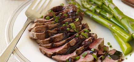 Filet mignon à la sauce au vin rouge