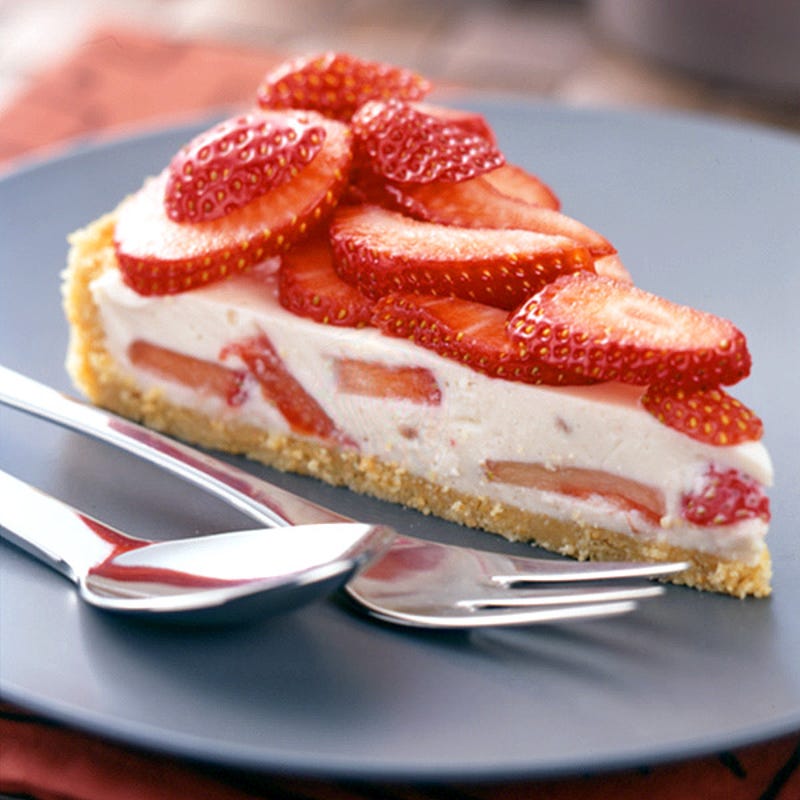 Photo de Tarte à la crème de yogourt et à la fraise par WW