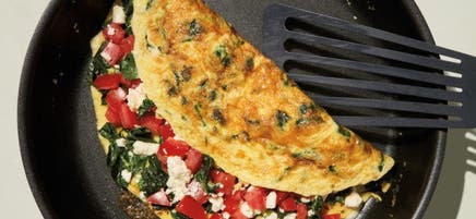 Spinach, tomato & feta omelet
