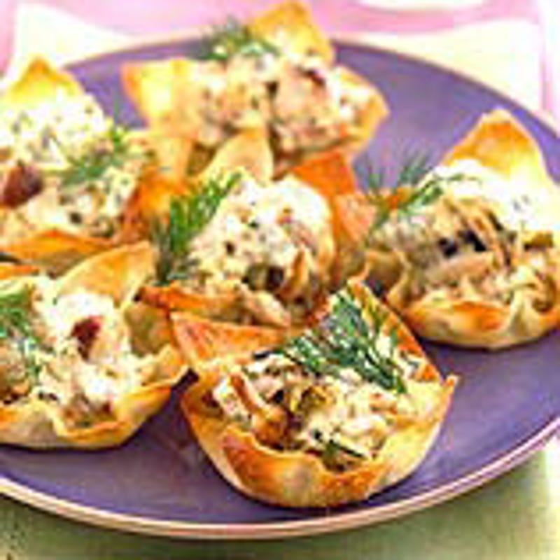 Photo of Herring Tartlets with Sour Cream, Capers and Dill by WW